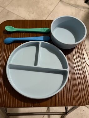 Mushie suction Plate + Bowl + Spoons Set